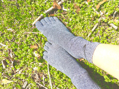 Conductive Toe Socks: Ground Right Through Your Feet