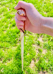 Grounding Cane: lightweight grounding through your hands